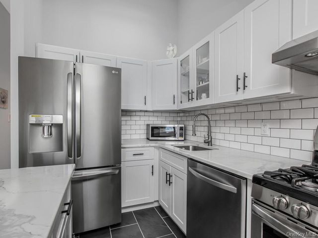 1434 Outlook Avenue 3, Bronx, NY 10465