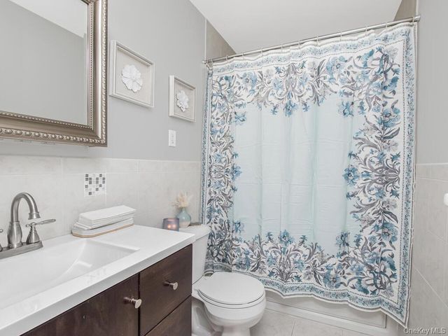 1434 Outlook Avenue 3, Bronx, NY 10465