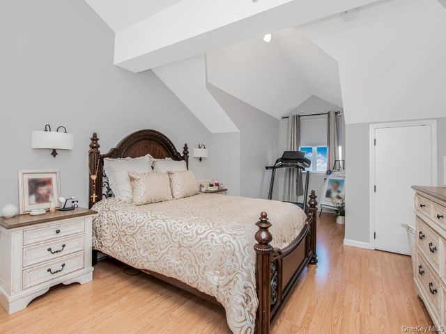 1434 Outlook Avenue 3, Bronx, NY 10465