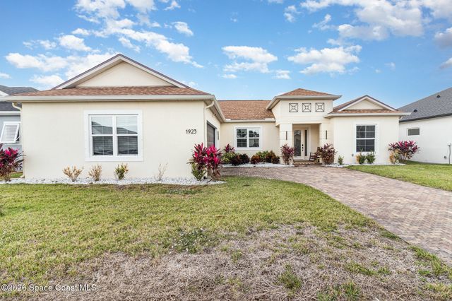 1923 Crossbill Drive, Titusville, FL 32796