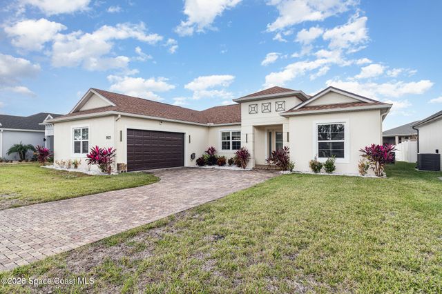 1923 Crossbill Drive, Titusville, FL 32796