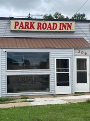 306 Park Road, Waterloo, IA 50703