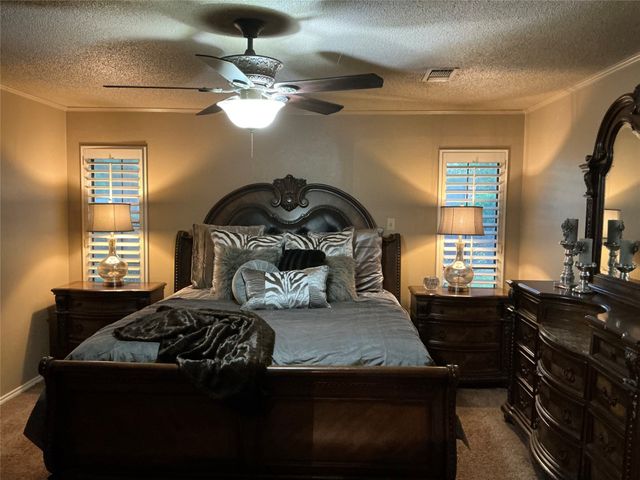 1302 Summit Drive, Mexia, TX 76667