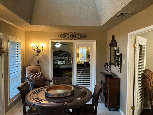 1302 Summit Drive, Mexia, TX 76667