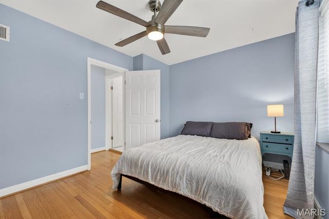 6569 Pernod Avenue, St Louis, MO 63139