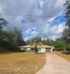 3526 King Drive, Sebring, FL 33870