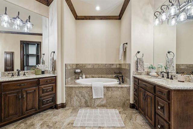 15708 Laguna Drive, Edmond, OK 73013