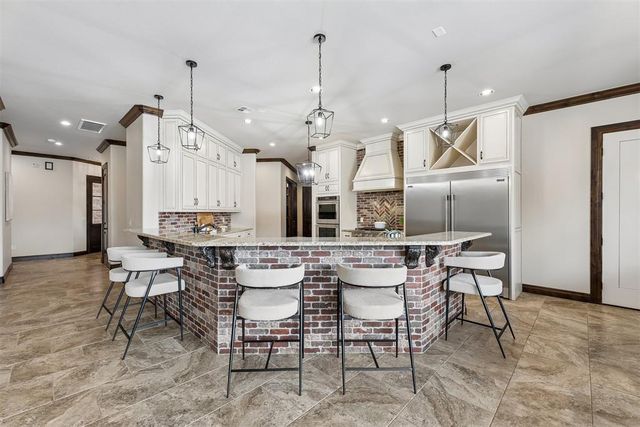 15708 Laguna Drive, Edmond, OK 73013