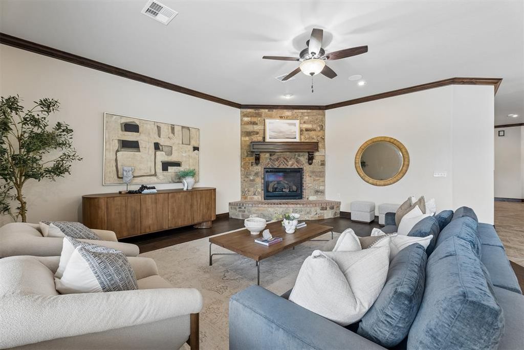 15708 Laguna Drive, Edmond, OK 73013