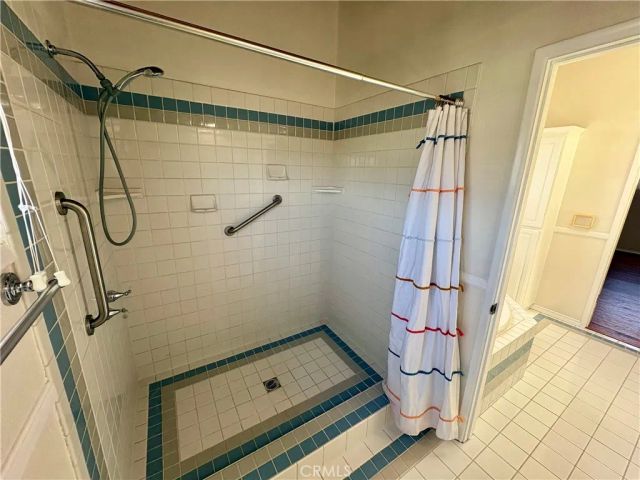 2000 Harkness Street, Manhattan Beach, CA 90266