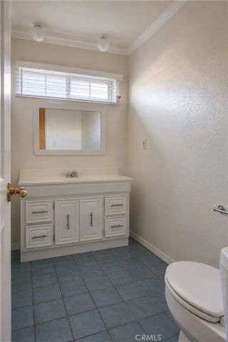 2000 Harkness Street, Manhattan Beach, CA 90266