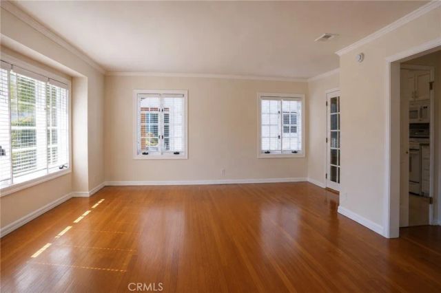 2000 Harkness Street, Manhattan Beach, CA 90266