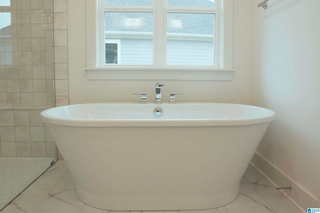 6221 HILLBROOK BLVD, Trussville, AL 35173