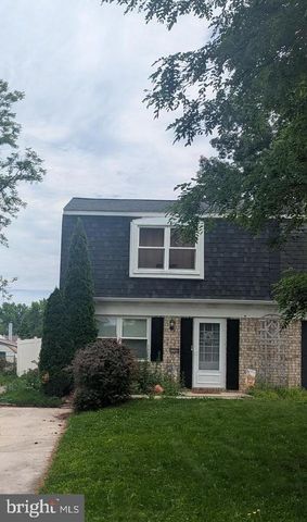 558 HAMMOND AVE, Hanover, PA 17331