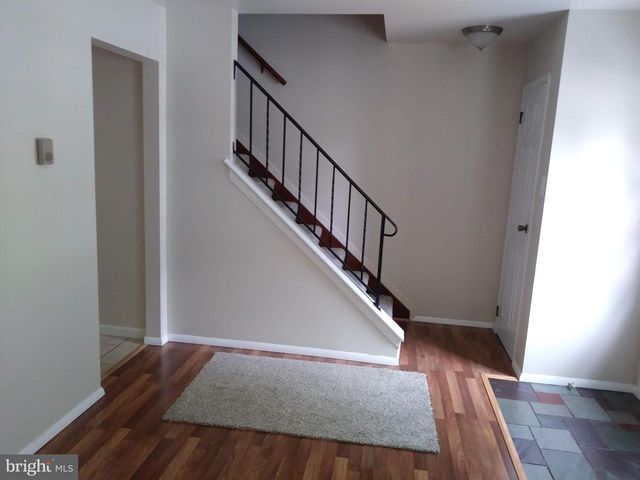 558 HAMMOND AVE, Hanover, PA 17331