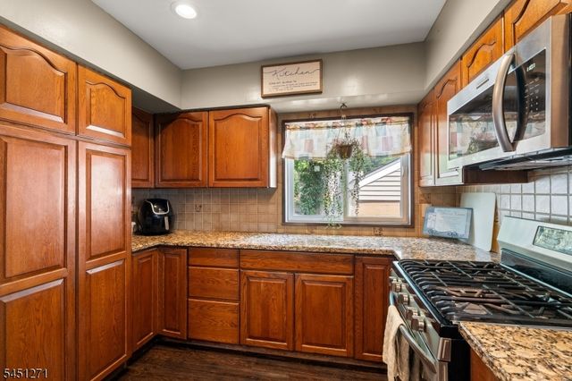 125 Stevens Ave, Little Falls Twp., NJ 07424