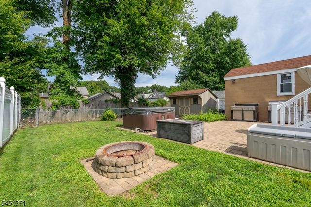 125 Stevens Ave, Little Falls Twp., NJ 07424
