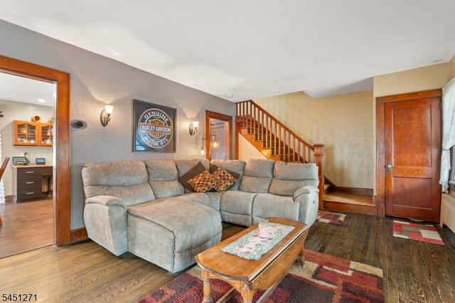 125 Stevens Ave, Little Falls Twp., NJ 07424