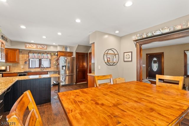 125 Stevens Ave, Little Falls Twp., NJ 07424