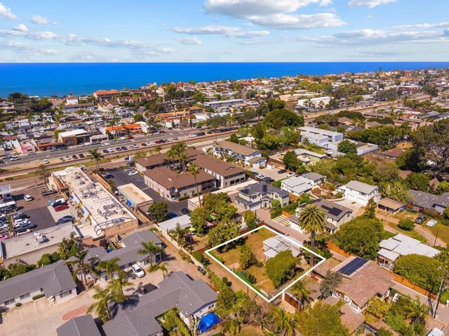 940 Hermes Avenue, Encinitas, CA 92024