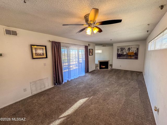 2601 W Broadway Blvd Apt 379, Tucson, AZ 85745