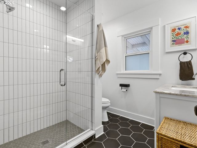 3245 Ne 55TH Ave, Portland, OR 97213