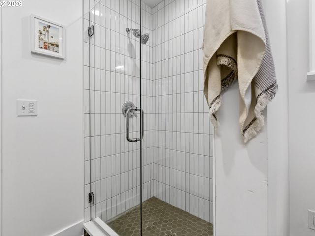 3245 Ne 55TH Ave, Portland, OR 97213