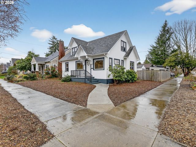 3245 Ne 55TH Ave, Portland, OR 97213