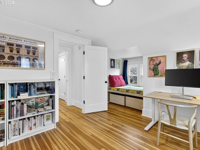 3245 Ne 55TH Ave, Portland, OR 97213