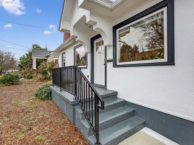 3245 Ne 55TH Ave, Portland, OR 97213