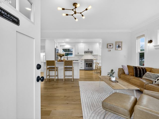 3245 Ne 55TH Ave, Portland, OR 97213