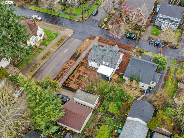 3245 Ne 55TH Ave, Portland, OR 97213