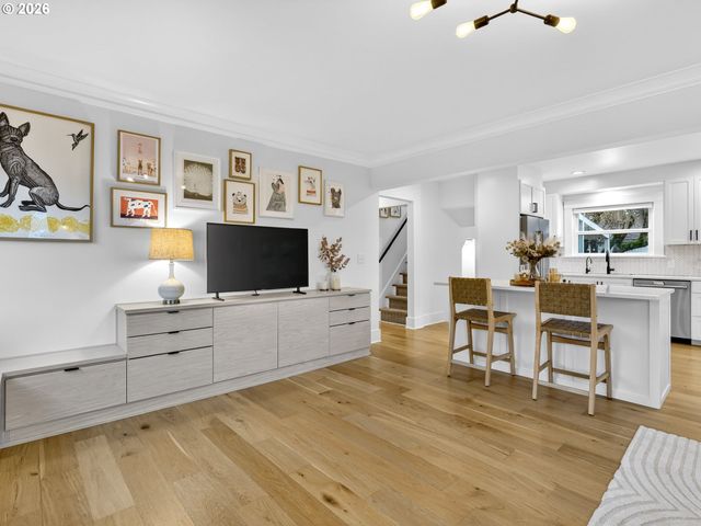 3245 Ne 55TH Ave, Portland, OR 97213