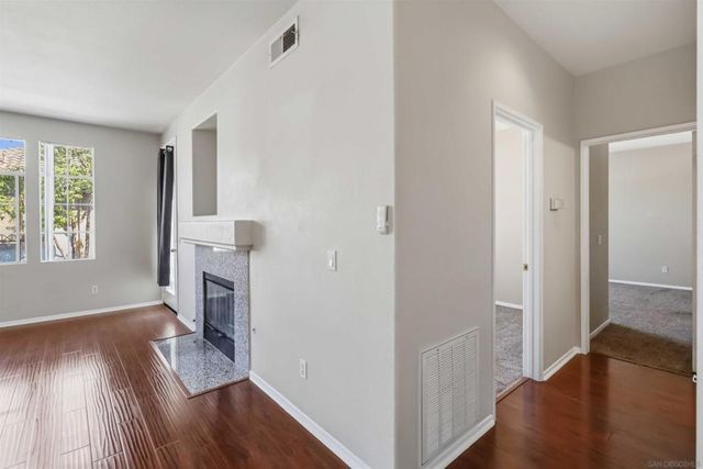12510 Heatherton Ct 195, San Diego, CA 92128