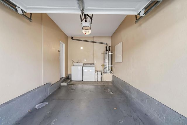 12510 Heatherton Ct 195, San Diego, CA 92128