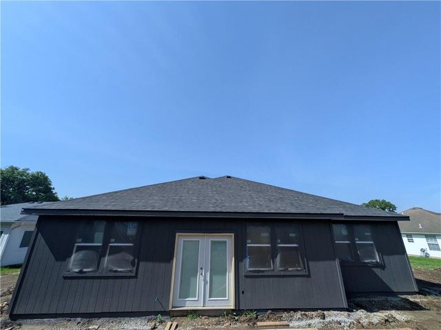 14404 E 49th Terrace, Kansas City, MO 64136