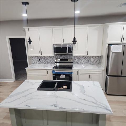 14404 E 49th Terrace, Kansas City, MO 64136