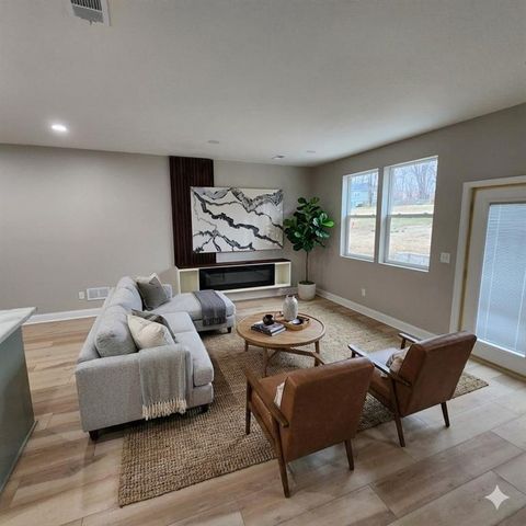 14404 E 49th Terrace, Kansas City, MO 64136