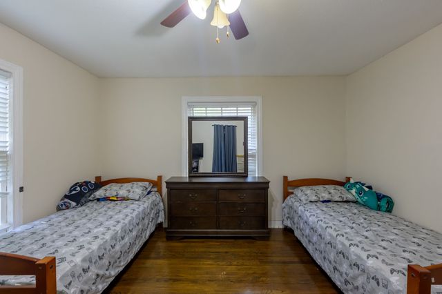 1500 Crescent Drive, Tyler, TX 75702