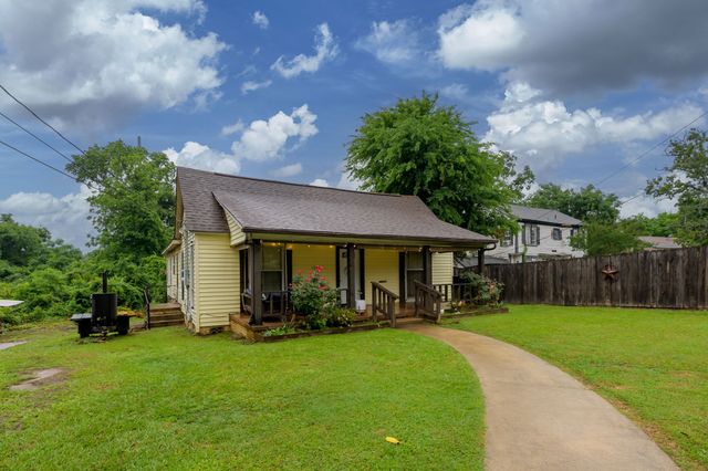 1500 Crescent Drive, Tyler, TX 75702