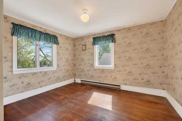 19 Lochmere Ave, Weymouth, MA 02191