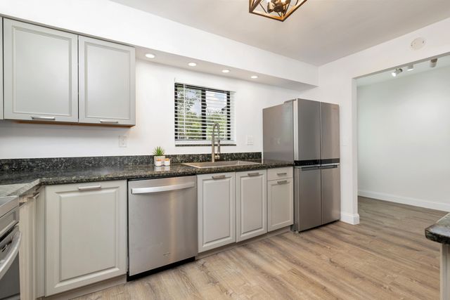 2474 Douglas Avenue, Delray Beach, FL 33444