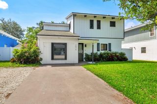 2474 Douglas Avenue, Delray Beach, FL 33444