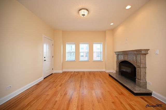904 W Erie Street 4F, Chicago, IL 60642