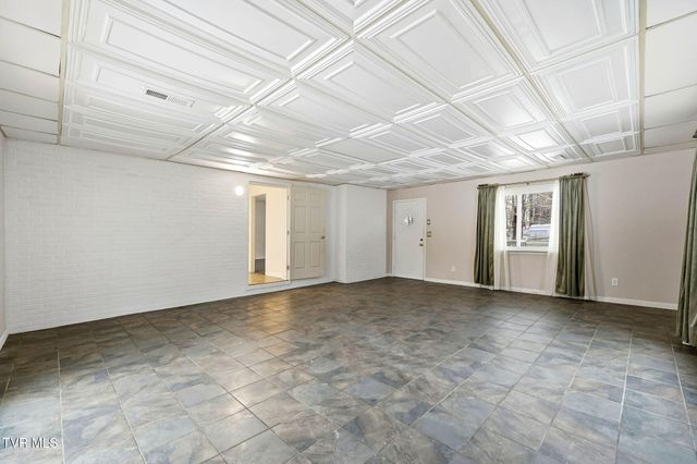 223 Poplar Hill Drive, Johnson City, TN 37604