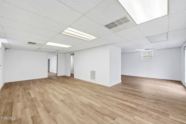 223 Poplar Hill Drive, Johnson City, TN 37604