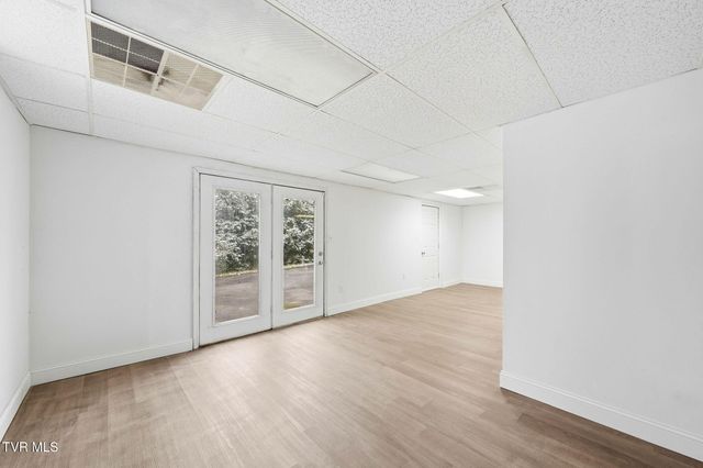 223 Poplar Hill Drive, Johnson City, TN 37604