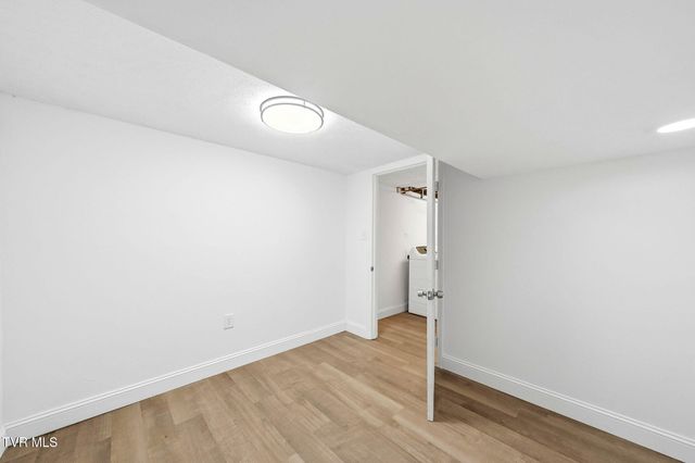 223 Poplar Hill Drive, Johnson City, TN 37604