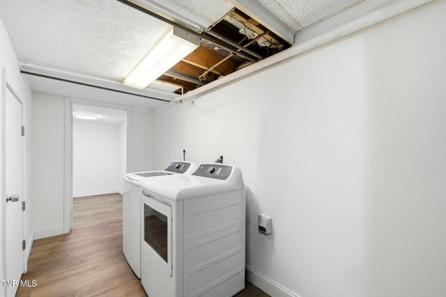 223 Poplar Hill Drive, Johnson City, TN 37604