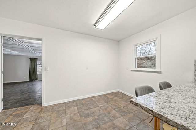 223 Poplar Hill Drive, Johnson City, TN 37604